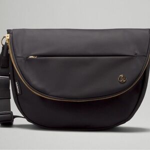 lululemon athletica all night 5L Black Crossbody Bag